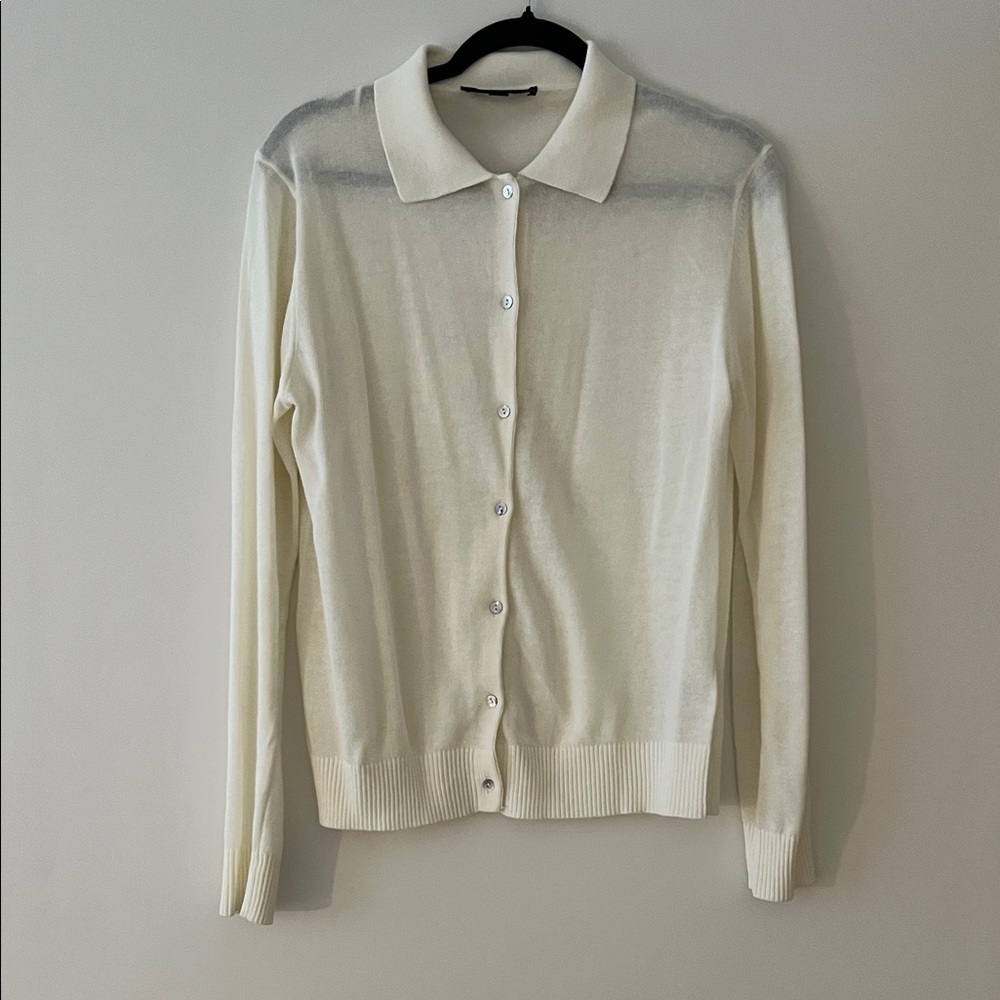 Elegant Cream Women's Sweater